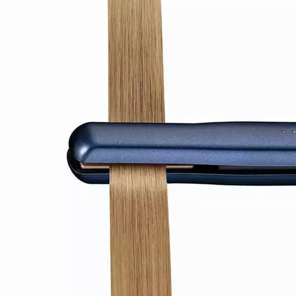 Conair Unbound Styling Set,Auto Curler & Flat Iron - Picture 7 of 16